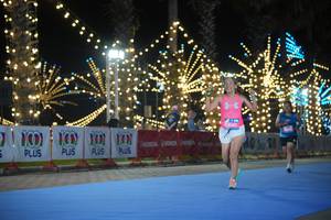 BIB: 100100
                            <button type="button" onclick="openModal(21549369)" class="btn btn-primary btn-sm float-right btn-popup" data-toggle="modal" data-target=".modal-high-quality">
                        <i class="fas fa-shopping-cart"></i> Add to Cart
                    </button>
                                            <button type="button" onclick="isThisMe(21549369, true)" class="btn btn-success btn-sm float-right btn-popup btn-isme hidden" data-toggle="tooltip" data-placement="bottom" title="นี่คือรูปของคุณใช่ไหม คลิกที่นี่เพื่อเอาเข้าอัลบั้ม">
                        <i class="fas fa-plus"></i> Add to album
                    </button>
                    <button type="button" onclick="isThisMe(21549369, false)" class="btn btn-warning btn-sm float-right btn-popup btn-isnotme hidden">
                        <i class="fas fa-ban"></i> Remove from album
                    </button>